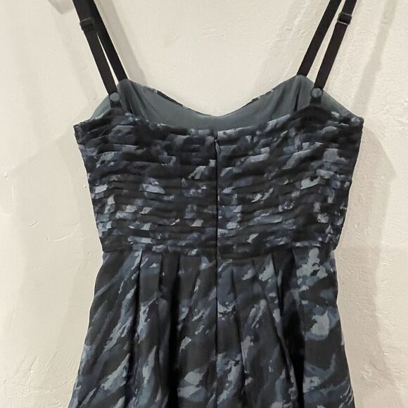 BCBGMaxAzria Silk Camo Mini Dress Size XXS Blue Tulle Pockets Winter Formal - Picture 10 of 16